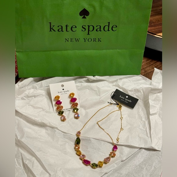 💖Kate Spade Treasure Trove Necklace💖 - Picture 5 of 5